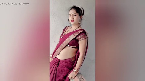 Première vidéo en extérieur d'une belle fille indienne du village, mettant en vedette un professeur d'école et une chaude soubrette