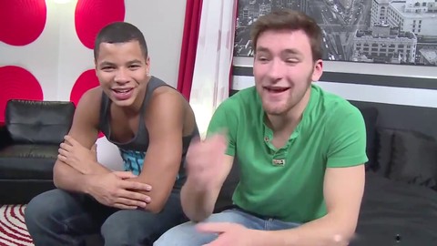 Kaden Alexander stößt Ian Dempsey