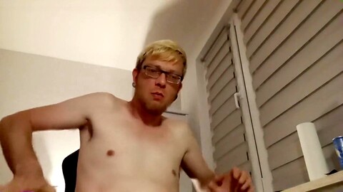 Alleinspielzeit in meinem Wohnzimmer und Schlafzimmer mit Dikk Richards